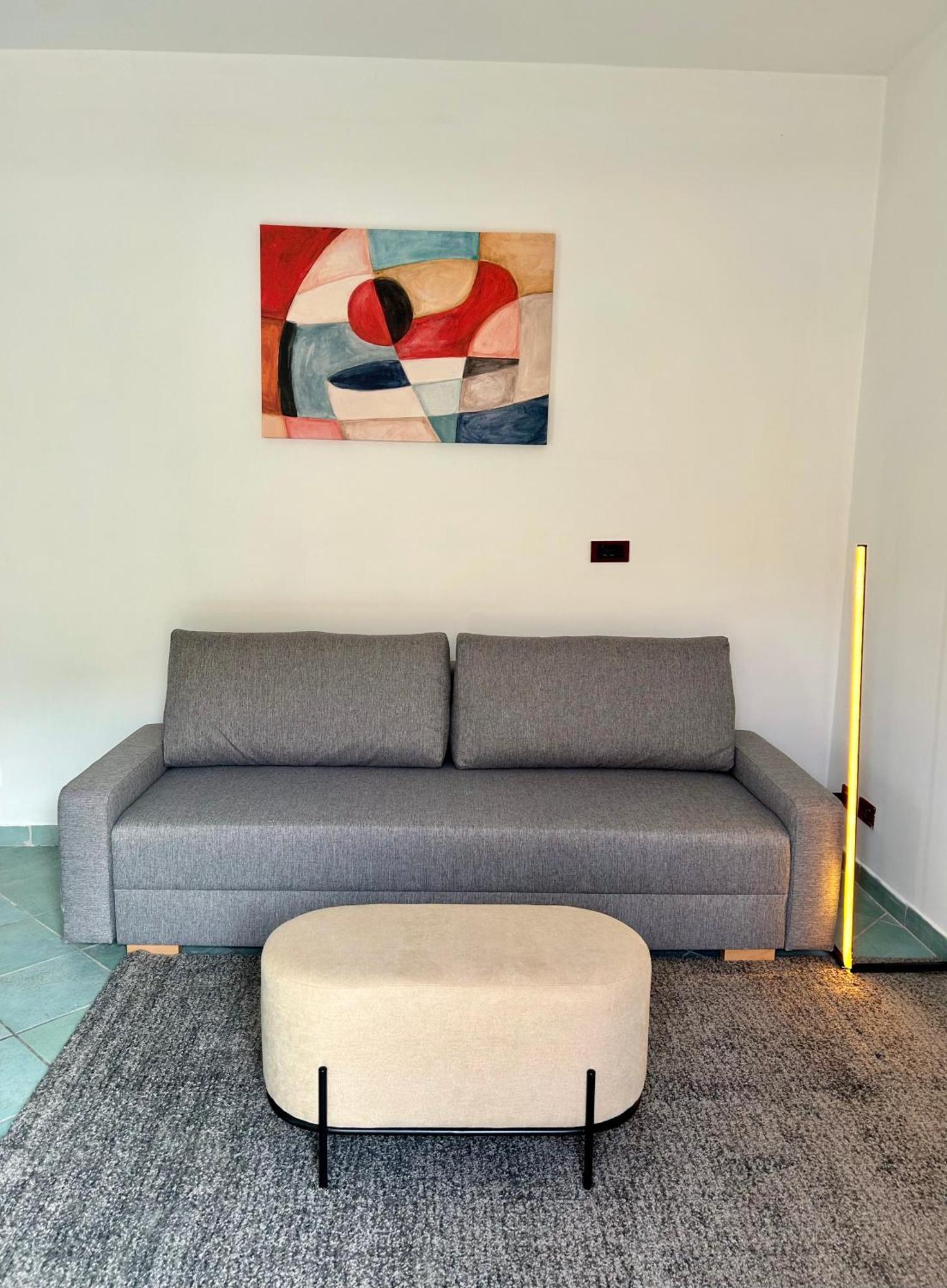Apartment Happiness *